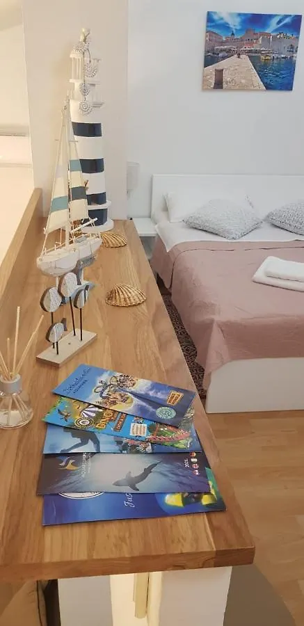 Apartment Golden Sun, Novigrad, Istria, Croatia Novigrad Istria Croatie