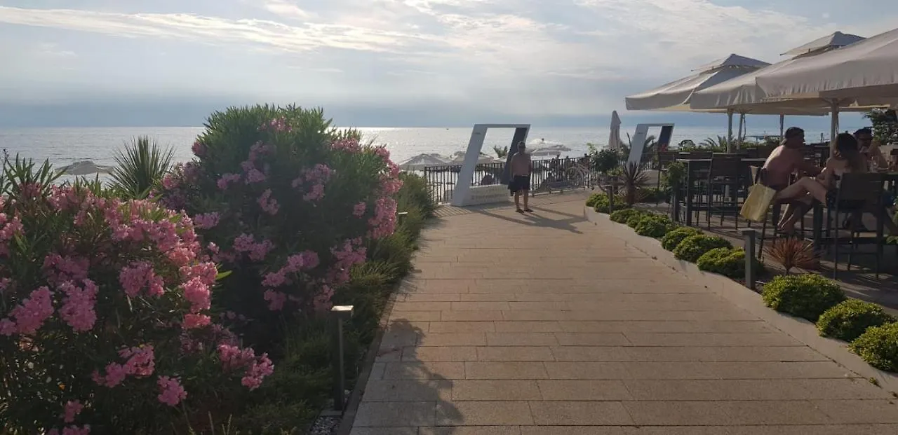 Apartment Golden Sun, Novigrad, Istria, Croatia Novigrad Istria Croatie